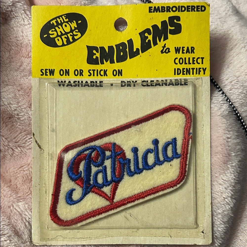 Emblems Patch 'The Show Offs' vintage 70s name Patricia